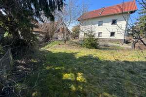 Charmantes Anwesen mit Scheune und großem Grundstück – ideal für Individualisten! – Die vollständige Adresse der Immobilie erhältst du vom Anbieter., 94428 Eichendorf – Vorschaubild 1