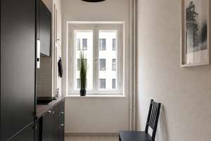 Bezugsfrei ! Hübsche 3 -Zimmer Wohnung mit franz. Balkon nahe Kurfürstendamm – Die vollständige Adresse der Immobilie erhältst du vom Anbieter., 10707 Wilmersdorf, Berlin – Vorschaubild 3