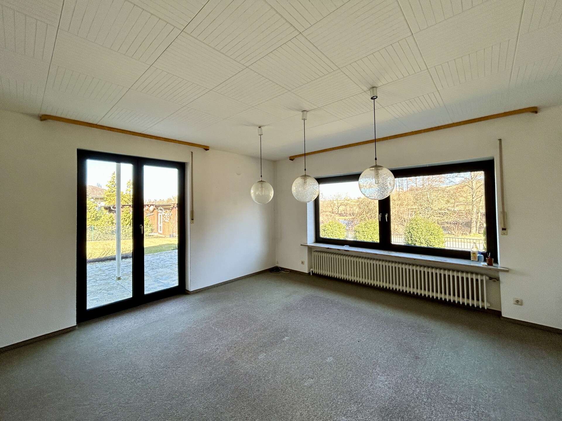 Immobilie in Adelsdorf - Zweifamilienhaus zauberhaft am Waldrand in Adelsdorf-Neuhaus - Bild 11