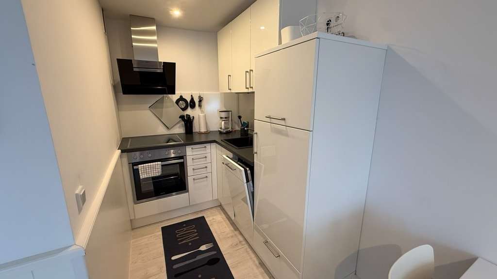 Immobilie in Glücksburg - Modernes Wohnjuwel in direkter Fördenähe! 2-Zimmer-Eigentumswohnung mit Balkon im 2. Obergeschoss - Bild 4