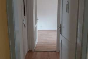 Gemütliche Zweizimmerwohnung mit Balkon in Langwasser zu vermieten! – Trebnitzer Str. 35, 90473 Langwasser Südwest, Nürnberg – Vorschaubild 3