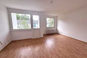 schön geschnittene 3-Zimmerwohnung mit Balkon – Franz-Schubert-Straße 14, 47228 Duisburg – Vorschaubild 1