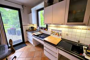 "Idyllischer Wohntraum im Grünen mit Terrassen, Garten und Seerosenteich" in Schulnähe! – Rhein-Hunsrück-Kreis – Vorschaubild 5