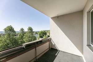 Großzügige 4,5-Zimmer-Wohnung mit Balkon und Weitblick über Ulm – Die vollständige Adresse der Immobilie erhältst du vom Anbieter., 89075 Böfingen, Ulm – Vorschaubild 9