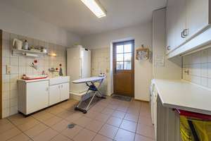 Repräsentatives Einfamilienhaus mit großem Grundstück und Nebengebäuden – Die vollständige Adresse der Immobilie erhältst du vom Anbieter., 26180 Rastede – Vorschaubild 17
