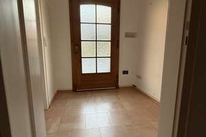 Parterrewohnung mit separatem Eingang und Einbauküche in Solingen