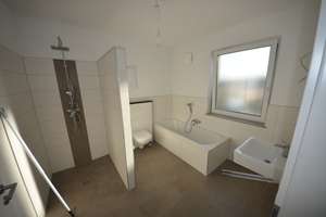Moderne 2-Zimmer-Wohnung mit einem großen Balkon und Garage! – Die vollständige Adresse der Immobilie erhältst du vom Anbieter., 56068 Süd, Koblenz – Vorschaubild 2