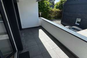 Helle 3 Zimmer Wohnung im 1. OG mit Balkon in Solingen-Gräfrath – Obenflachsberg 109, 42653 Gräfrath, Solingen – Vorschaubild 7