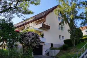 3,5-Zimmer-Wohnung mit großer Terrasse in ruhiger Südhanglage in Stuttgart-Feuerbach