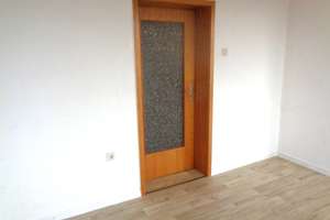 Schöne, renovierte 2-Zi-Wohn. incl. EBK u. Tageslichtbad – Die vollständige Adresse der Immobilie erhältst du vom Anbieter., 30177 List, Hannover – Vorschaubild 3