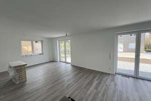 Traumhafte Neubau-Stadtvilla in ruhiger Lage – Die vollständige Adresse der Immobilie erhältst du vom Anbieter., 22159 Farmsen-Berne, Hamburg – Vorschaubild 12