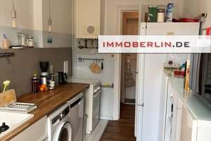 IMMOBERLIN.DE - Charmante Stuck-Altbauwohnung mit Südbalkon & Lift im Trendviertel – Die vollständige Adresse der Immobilie erhältst du vom Anbieter., 10437 Prenzlauer Berg, Berlin – Vorschaubild 5