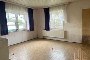 Potenzialreiches Mehrfamilienhaus in Schwarzenbach bei Pressath – Ideal für Sanierer & Investoren – Die vollständige Adresse der Immobilie erhältst du vom Anbieter., 92270 Schwarzenbach – Vorschaubild 7