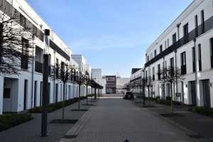 Reihenmittelhaus mit zwei Tiefgaragenplätzen und Garten im „Lessingpark“ Wolfsburg – Wolfsburg – Vorschaubild 2
