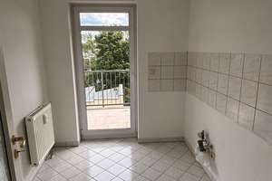 Gut geschnittene 2-R-Wohnung im 3.OG mit großem Balkon ab August 2026 zu mieten – Bahnhofstraße 17, 8056 Mitte-West, Zwickau – Vorschaubild 10
