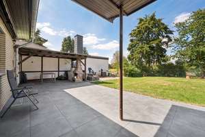 Stilvoll modernisiert 
mit viel Wohn- und Gartenfläche – Die vollständige Adresse der Immobilie erhältst du vom Anbieter., 41539 Dormagen – Vorschaubild 7