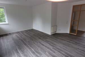 Geräumige DG Wohnung mit Balkon – Ofenerdieker Str. 59, 26125 Ofenerdiek, Oldenburg (Oldenburg) – Vorschaubild 2