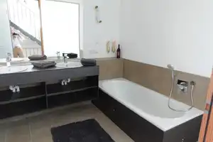 Modernes Designerhaus mit Traumaussicht auf den Bodensee – Zum Schienerberg 21, 78337 Konstanz (Kreis) – Vorschaubild 12