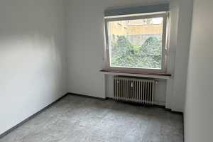 *  2,5 Zimmer Wohnung mit eigenem Garten Nutzung  in Bochum ! – Hattinger Str 743A, 44879 Bochum – Vorschaubild 9