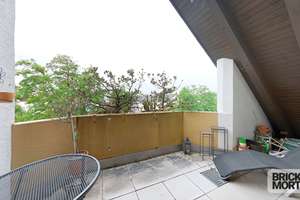 Charmante Dachgeschosswohnung mit Loggia, TG-Stellplatz & vielseitigem Dachstudio – Augsburg-Lechhau – Die vollständige Adresse der Immobilie erhältst du vom Anbieter., 86167 Lechhausen-Ost, Augsburg – Vorschaubild 7