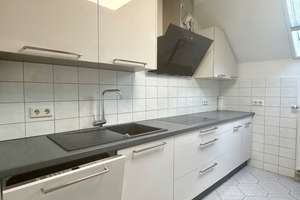Gepflegte Wohnung mit Einbauküche in ruhiger und zentraler Lage! – Die vollständige Adresse der Immobilie erhältst du vom Anbieter., 47805 Dießem/Lehmheide, Krefeld – Vorschaubild 9