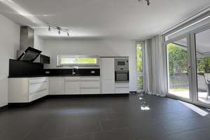 außergewöhnliche Wohnung centrums&naturnah & Wärmepumpe & PV & Entkalkung! – 33605 Stieghorst, Bielefeld – Vorschaubild 9