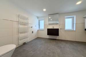 Sanierte 5 ZKB-Wohnung in Siegen-Bürbach – Die vollständige Adresse der Immobilie erhältst du vom Anbieter., 57074 Bürbach, Siegen – Vorschaubild 5