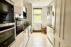 Lichtdurchflutetes Zuhause für die Familie – 4 Zimmer in Berlin-Westend – Bredtschneider Strasse 14, 14057 Westend, Berlin – Vorschaubild 9