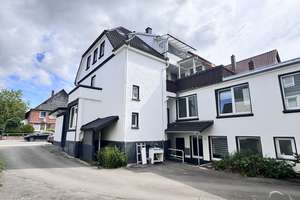 Gepflegtes Mehrfamilienhaus mit 4 Einheiten und Top Rendite im Herzen von Bad Pyrmont!