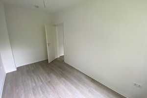 Renovierte, gemütliche 2,5 Raum Wohnung mit kleinem Balkon sucht neuen Bewohner! – Im Westerbruch 50, 45327 Essen – Vorschaubild 4
