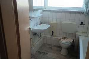 Schöne 3,5-Zimmer-Wohnung in Duisburg – Hambornerstr. 25, 47179 Fahrn, Duisburg – Vorschaubild 11