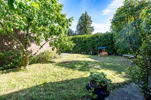 Besondere Immobilie: Winkelbungalow mit PV-Anlage, idyllischem Grundstück, Pavillon und Gartenteich – Die vollständige Adresse der Immobilie erhältst du vom Anbieter., 22547 Lurup, Hamburg – Vorschaubild 37