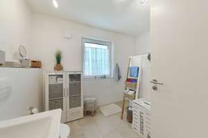 Moderne 3-Zimmer-Neubauwohnung mit Balkon, Marmorboden & Tiefgaragenstellplatz in zentraler Lage von – Die vollständige Adresse der Immobilie erhältst du vom Anbieter., 33102 Kernstadt, Paderborn – Vorschaubild 5