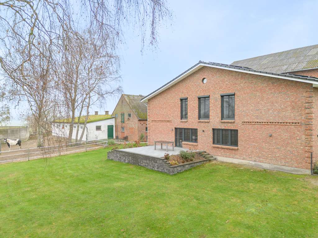 Immobilie in Glasau - Hofanwesen mit Reithalle und saniertem Landhaus - Bild 0