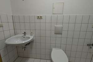 Charmante 1-Raum-Wohnung im 2. Obergeschoss – Altbauflair zum kleinen Preis – Fichtestr. 24, 9126 Gablenz, Chemnitz – Vorschaubild 12