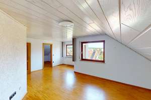 Ein Haus zum Ankommen – Gemütliches Einfamilienhaus in ruhiger Lage von Ettlingen-Spessart – Die vollständige Adresse der Immobilie erhältst du vom Anbieter., 76275 Ettlingen – Vorschaubild 33