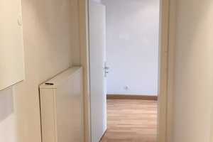 Mitten in Fürth-City ! Hübsche 2-Zimmer-Altbau-Erdgeschoß-Wohnung mit Gartenanteil und Stellplatz – Gustav-Schickedanz-Straße 1, 90762 Fürth – Vorschaubild 9