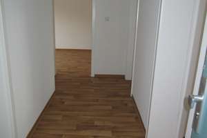 Schöne renovierte 3-Zimmer Wohnung mit Balkon zu vermieten – Anecampstr. 10A, 30539 Bemerode, Hannover – Vorschaubild 2