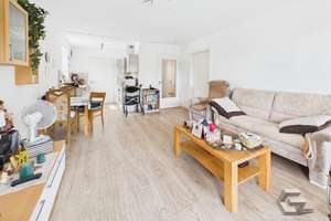 Clever investieren, modern wohnen – Gepflegte Erdgeschosswohnung mit Balkon und Stellplatz – 76879 Hochstadt (Pfalz) – Vorschaubild 4