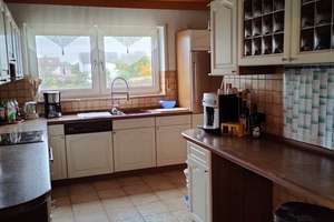 Gepflegte Wohnung im Zweifamilienhaus mit 5 Zimmern sowie Terrasse, Einbauküche und neuem Bad – Die vollständige Adresse der Immobilie erhältst du vom Anbieter., 89291 Holzheim – Vorschaubild 11