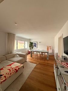 Exklusive 4-Zimmerwohnung mit Balkon in zentraler Lage, Stuttgart-West