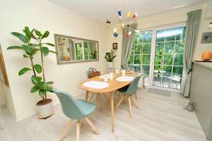 Eigener Garten in Düsseldorf – Modernisierte 3-Zimmer-Wohnung mit Tiefgarage – Die vollständige Adresse der Immobilie erhältst du vom Anbieter., 40599 Hassels, Düsseldorf – Vorschaubild 8