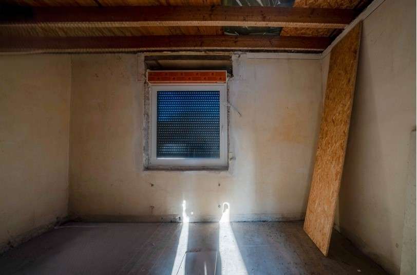 Immobilie in Uedem - Mehrgenerationenwohnen , Gewerbe möglich !,  Neues Dach usw..!, Anbau möglich, für Handwerker ? - Bild 1