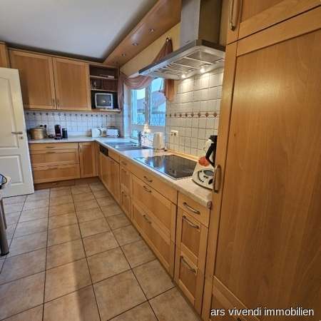 Immobilie in Langenselbold - Ars Vivendi Immobilien: Grosses Haus, viel Platz, viele Möglichkeiten! - Bild 3