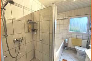 Gepflegtes 1-2 Familienhaus mit 216 m² Wohnfläche im beliebten Mainz-Finthen – Mainz – Vorschaubild 7