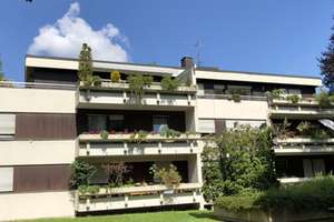 ALT SOLLN / Apartment 45qm / Buchauerstraße / großer West-Balkon / DG