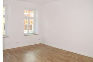 ** Hochwertig sanierte 2-Raum- Wohnung mit Parkett und FHZ*/ WE 02* – Sonnenstraße 75, 9130 Sonnenberg, Chemnitz – Vorschaubild 11