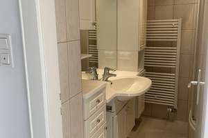 Gepflegte 3-Zimmer-Wohnung mit Einbauküche und Garage in Nürnberg – Die vollständige Adresse der Immobilie erhältst du vom Anbieter., 90459 Hummelstein, Nürnberg – Vorschaubild 12