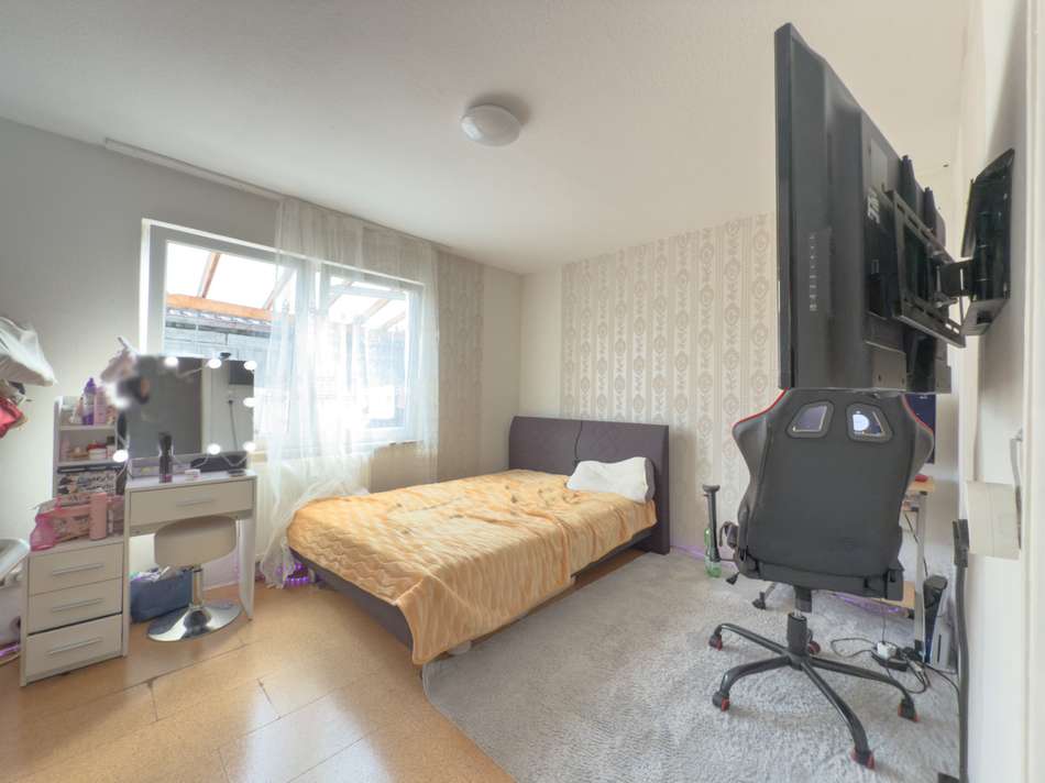 EG Schlafzimmer