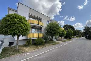 Einziehen & Wohlfühlen: Lichtdurchflutete 2 Zimmer-Wohnung – Haidemühlstraße 10, 75181 Eutingen, Pforzheim – Vorschaubild 2